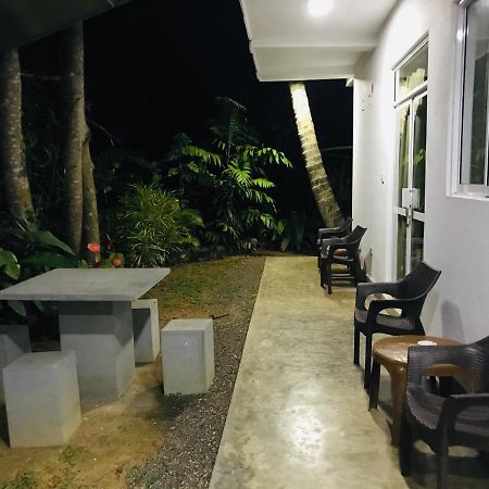 Lakvilla Хиккадува Экстерьер фото
